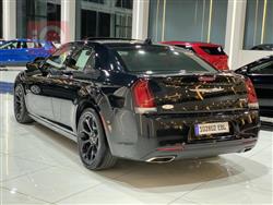 کرایسلەر 300